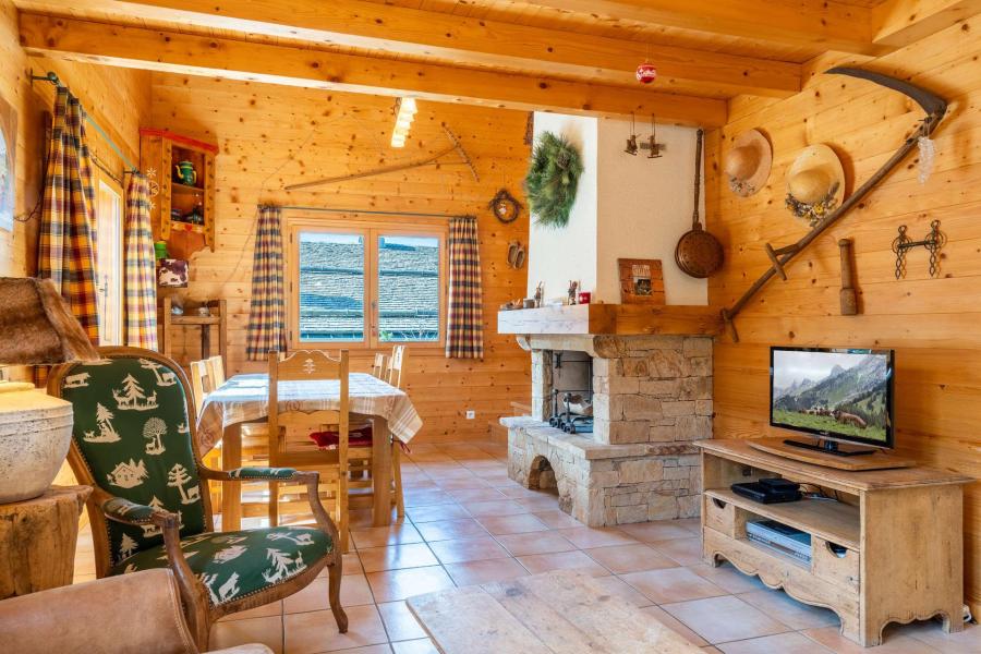 Vacances en montagne Chalet duplex mitoyen 5 pièces 9 personnes - Chalet Gotty Joly L'Bele - La Clusaz - Séjour