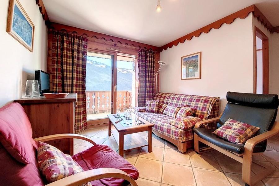 Vakantie in de bergen Appartement 3 kamers 6 personen (B2) - Chalet Hameau des Marmottes - Les Menuires - Woonkamer