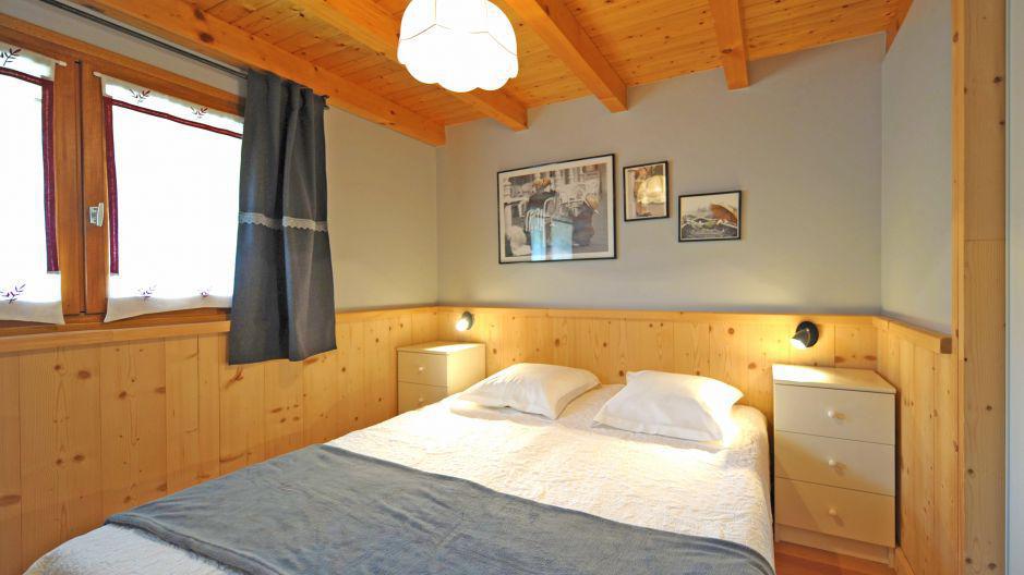 Holiday in mountain resort 3 room duplex apartment 5 people - Chalet Iris - Saint Martin de Belleville - Bedroom