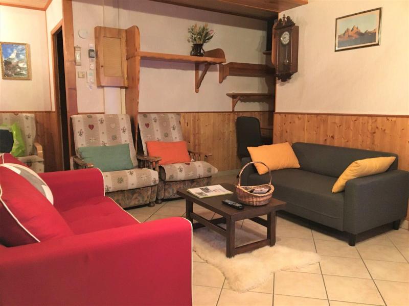 Holiday in mountain resort 4 room triplex chalet 8 people - Chalet l'Agnelin - Albiez Montrond - Living room