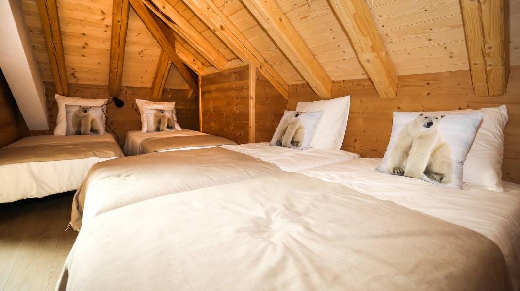 Holiday in mountain resort Chalet l'Epinette - Valloire - Bedroom