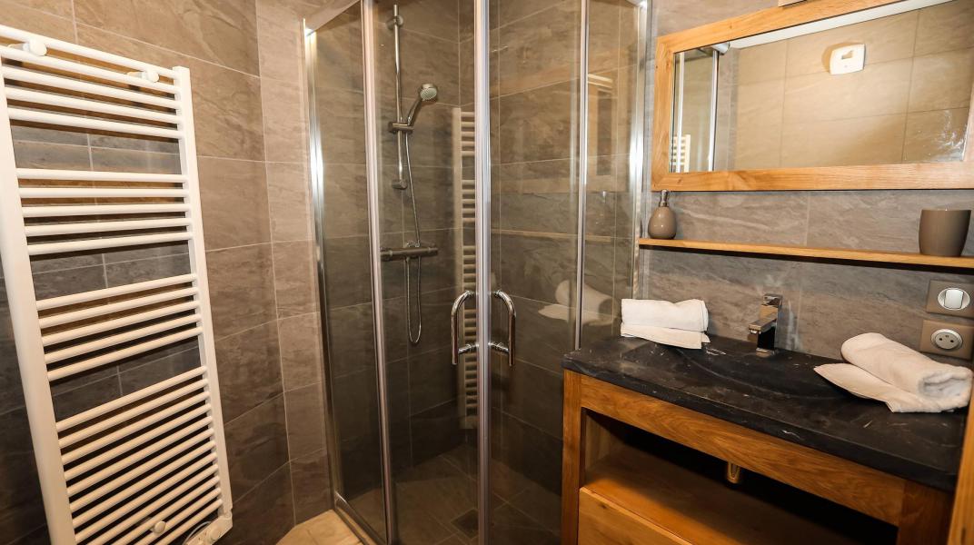 Holiday in mountain resort Chalet l'Epinette - Valloire - Shower room