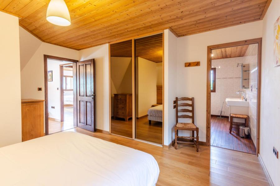 Holiday in mountain resort 3 room apartment 6 people (1) - Chalet l'Ourson Blanc Morzine - Morzine - Bedroom