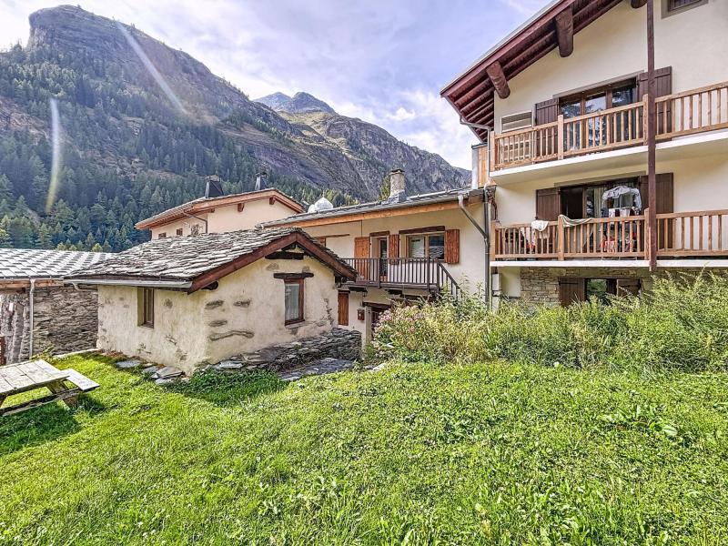 Holiday in mountain resort 8 room triplex chalet 14 people - Chalet La Bergerie - Tignes - Summer outside