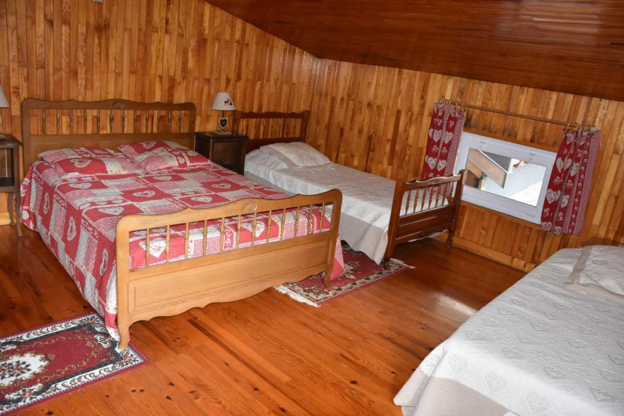 Holiday in mountain resort Semi-detached 3 room chalet 6 people - Chalet la Bourna de l'Ors - Pralognan-la-Vanoise - Bedroom