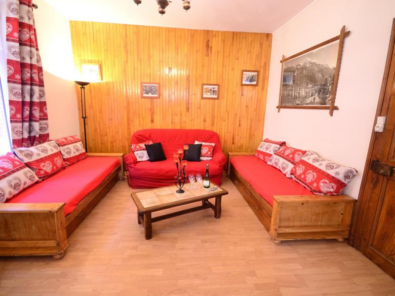 Holiday in mountain resort Chalet la Brise - Tignes - Bench seat