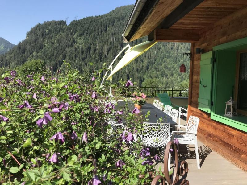 Vakantie in de bergen Chalet triplex 7 kamers 16 personen - Chalet la Calèche - Châtel - Terras