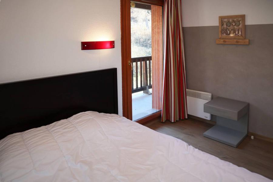 Holiday in mountain resort 5 room chalet 10 people (1028) - Chalet la Combe d'Or - Les Orres - Cabin