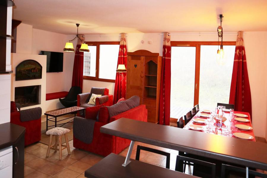 Holiday in mountain resort Semi-detached 5 room chalet 10 people - Chalet la Combe d'Or - Les Orres