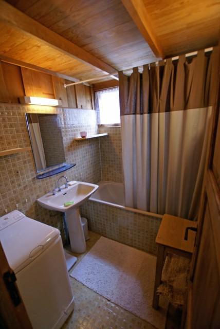 Vacances en montagne Chalet duplex 5 pièces 10 personnes - Chalet la Conchette - Sauze - Super Sauze - Salle de bain