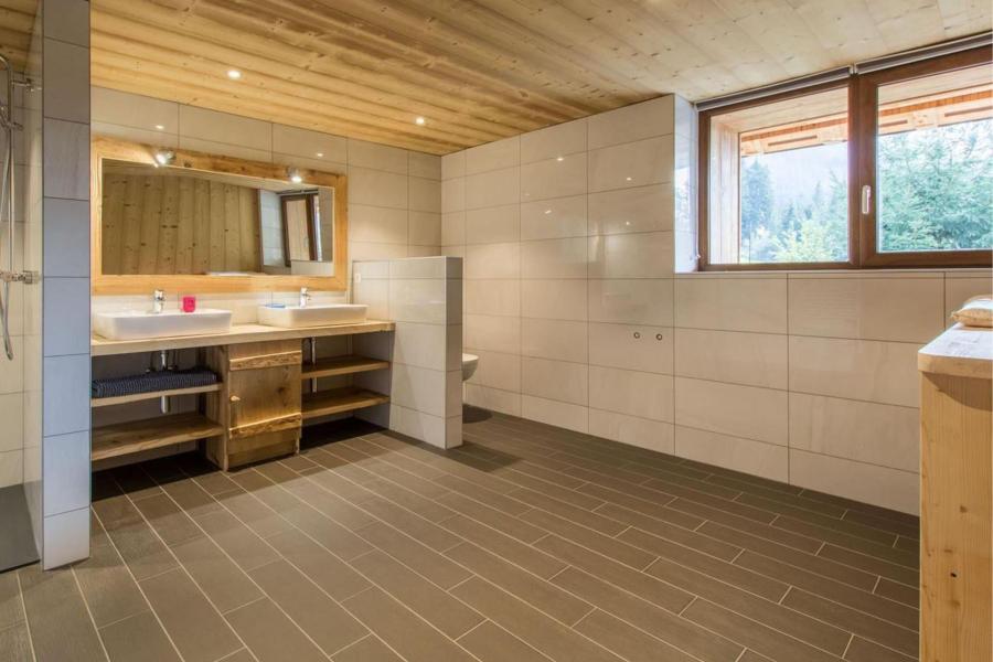 Urlaub in den Bergen 5-Zimmer-Appartment für 13 Personen (Logement 13 personnes) - Chalet LA FERME DU CREUX DU NANT - Châtel - Badezimmer