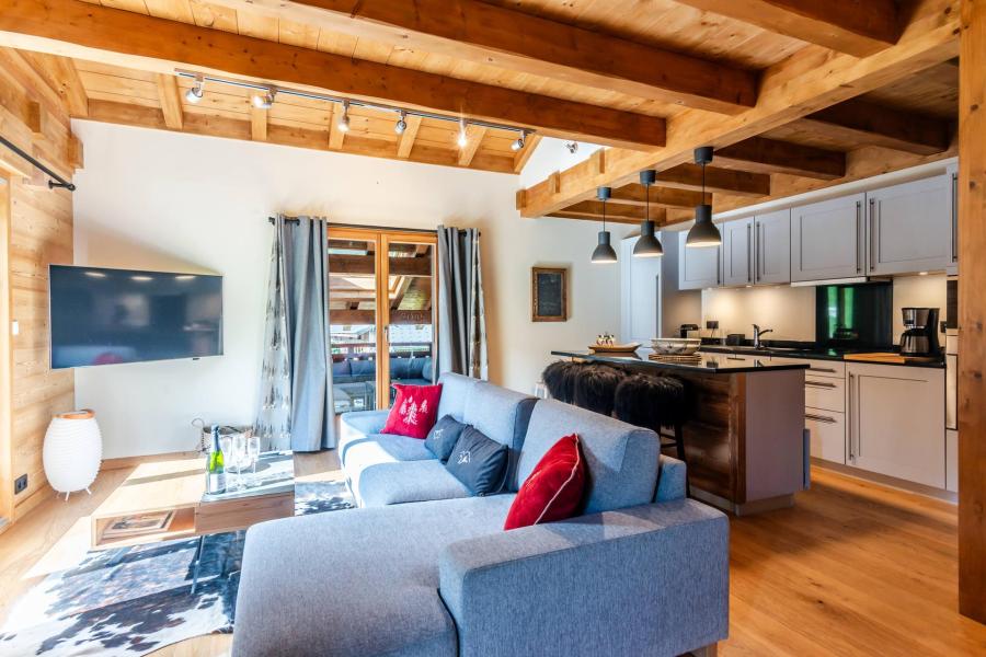 Holiday in mountain resort Semi-detached 5 room chalet 8 people - Chalet La Passionata - Morzine - Living room
