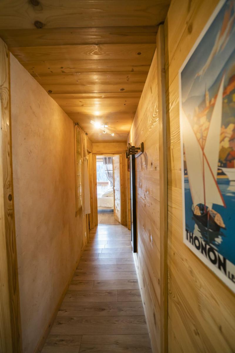 Holiday in mountain resort 5 room apartment 7 people - Chalet la Puce - Châtel - Corridor