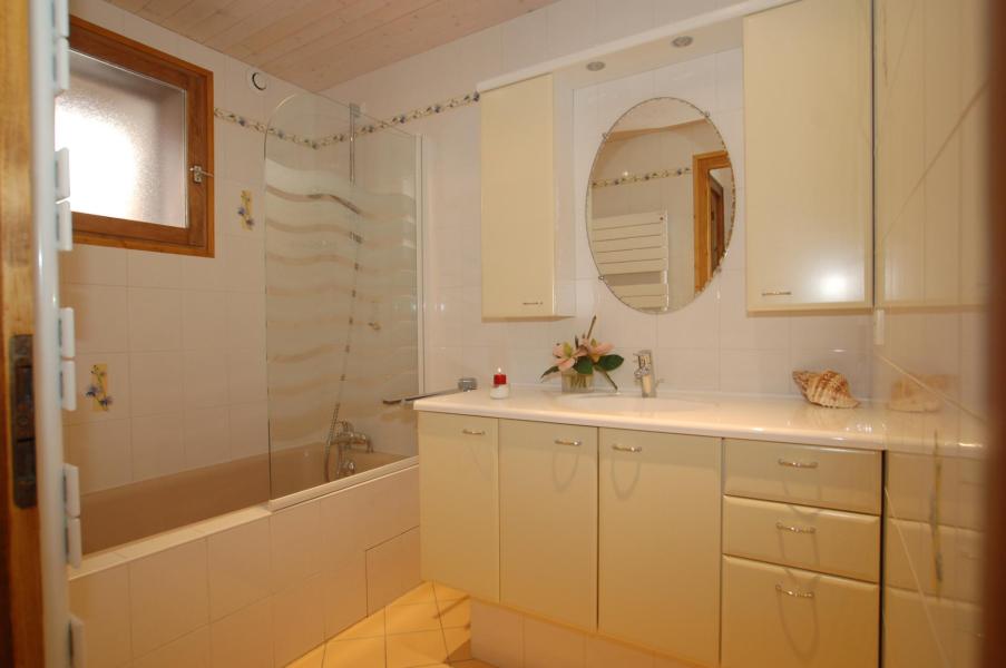 Holiday in mountain resort 3 room apartment cabin 8 people (3) - Chalet Le Bachal - Le Grand Bornand