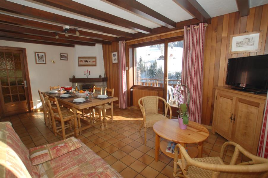 Urlaub in den Bergen 3-Zimmer-Holzhütte für 8 Personen (3) - Chalet Le Bachal - Le Grand Bornand - Wohnzimmer