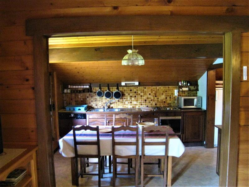 Holiday in mountain resort 4 room apartment 6 people (001) - Chalet le Bris'Orage - Le Grand Bornand - Living room