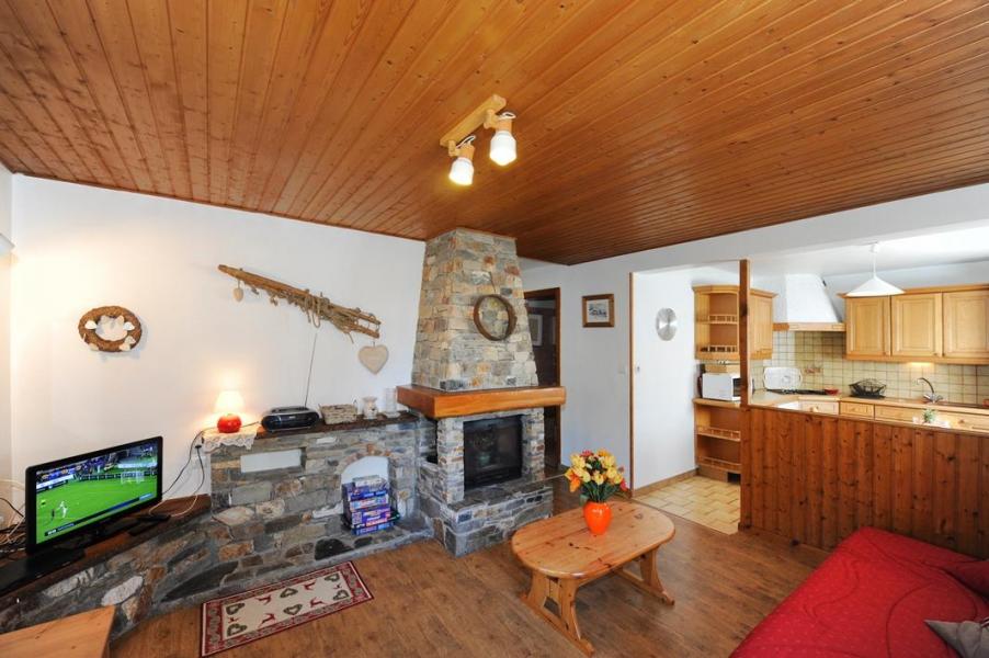 Holiday in mountain resort 3 room apartment 4-6 people - Chalet le Chamois - Les Menuires - Living room