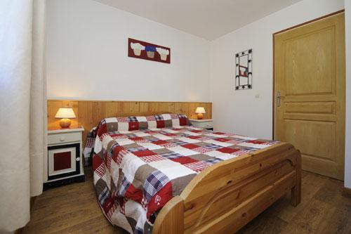 Каникулы в горах Апартаменты 3 комнат 6 чел. (2) - Chalet le Cristal - Les Menuires - Двухспальная кровать