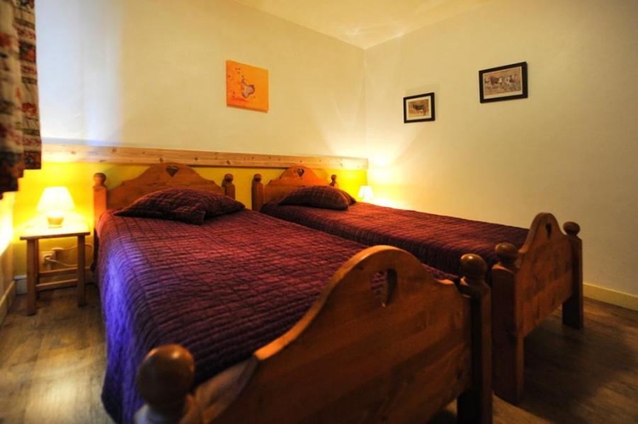 Vakantie in de bergen Appartement 5 kamers 8 personen - Chalet le Génépi - Les Menuires - 1 persoons bed