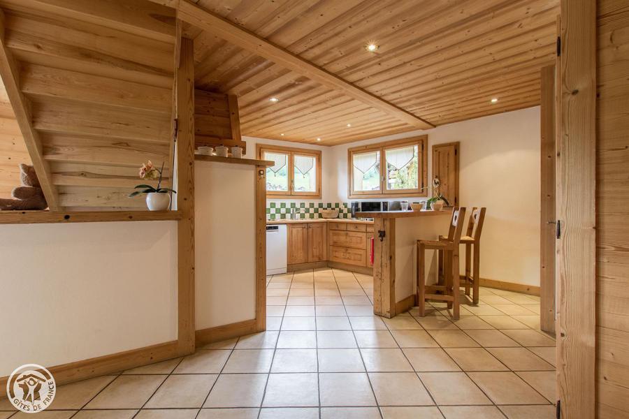 Holiday in mountain resort 7 room duplex chalet 14 people - Chalet le Marjency - Le Grand Bornand - Dining area