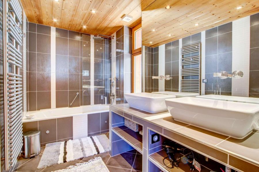 Holiday in mountain resort 7 room chalet 12 people - Chalet le Mélèze - Morzine - Shower room