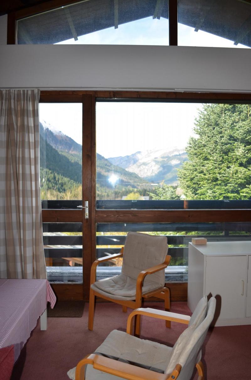 Vakantie in de bergen Chalet 4 kamers 6 personen - Chalet Le Numéro 5 - Châtel - Woonkamer