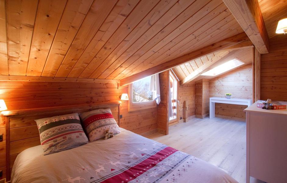 Holiday in mountain resort Chalet Le Panorama - Les 2 Alpes - Bedroom