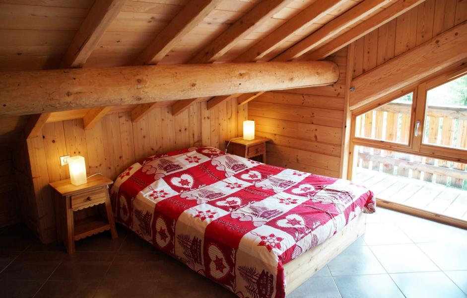 Holiday in mountain resort Chalet le Peak - Valloire - Bedroom