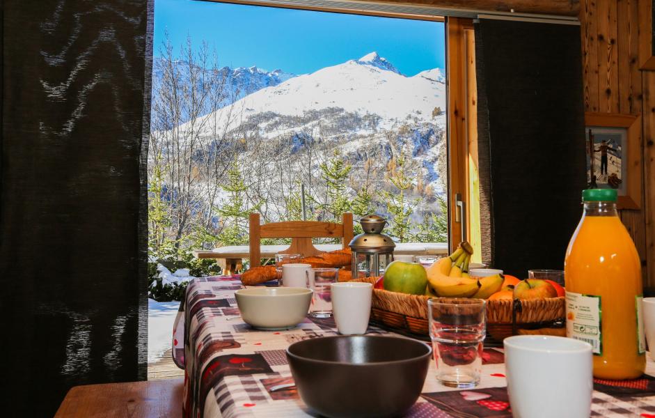 Vacances en montagne Chalet le Peak - Valloire - Coin repas