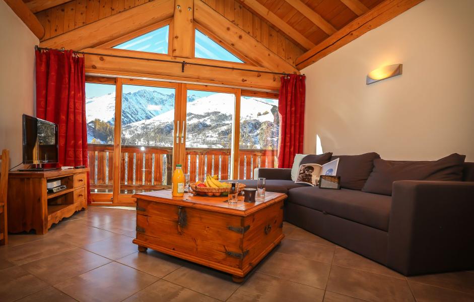 Holiday in mountain resort Chalet le Peak - Valloire - Living room