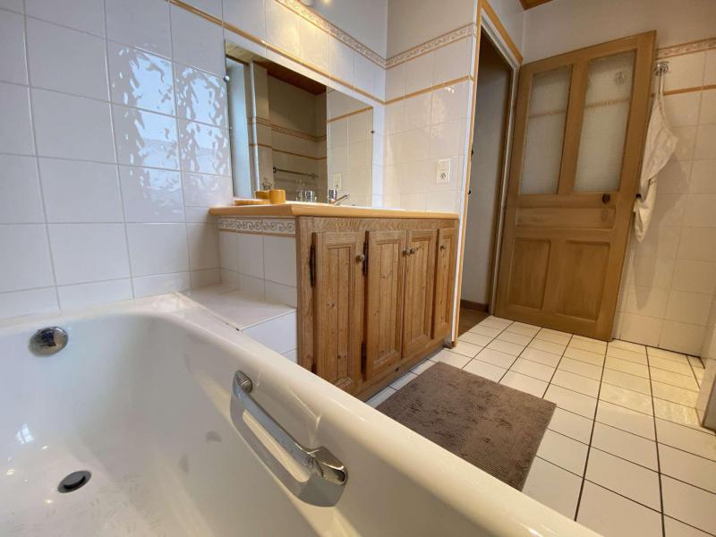 Holiday in mountain resort 5 room mezzanine apartment 8 people (002) - Chalet le Pré Joli - Praz sur Arly - Bath-tub