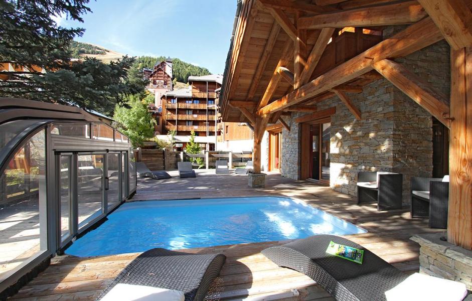 Skiverleih Chalet Le Renard Lodge - Les 2 Alpes - Draußen im Sommer