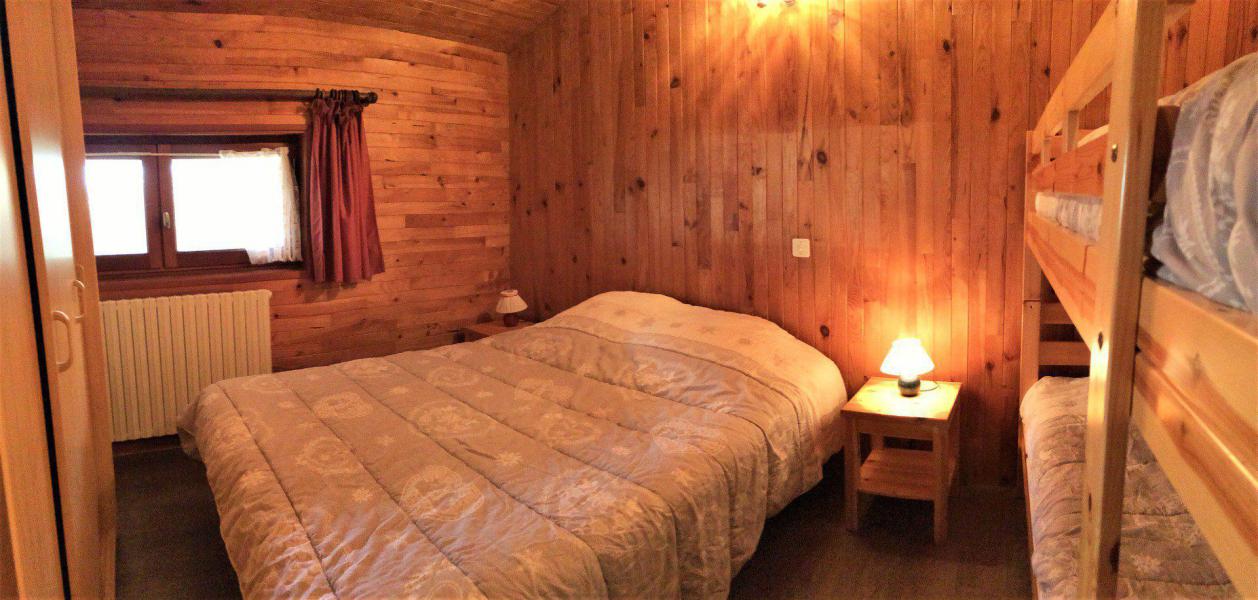 Holiday in mountain resort 2 room mezzanine apartment 6 people (2) - Chalet Le Rocail - La Toussuire - Bedroom