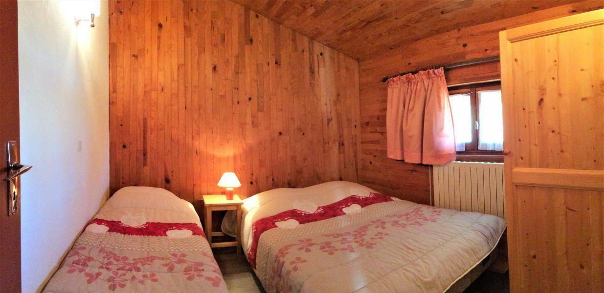 Holiday in mountain resort 3 room apartment 8 people (3) - Chalet Le Rocail - La Toussuire - Bedroom