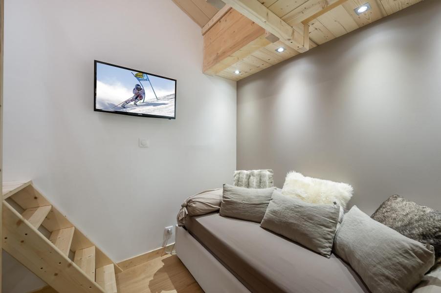 Urlaub in den Bergen 3 Zimmer Maisonettewohnung für 4 Personen (ROCHER DE THORENS) - Chalet le Rocher - Val Thorens - Wohnzimmer