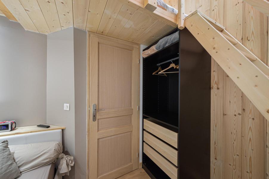 Urlaub in den Bergen 3 Zimmer Maisonettewohnung für 4 Personen (ROCHER DE THORENS) - Chalet le Rocher - Val Thorens - Wohnzimmer