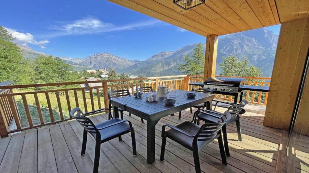 Rent in ski resort 5 room duplex chalet 12 people - Chalet Le Tou - Puy-Saint-Vincent - Summer outside
