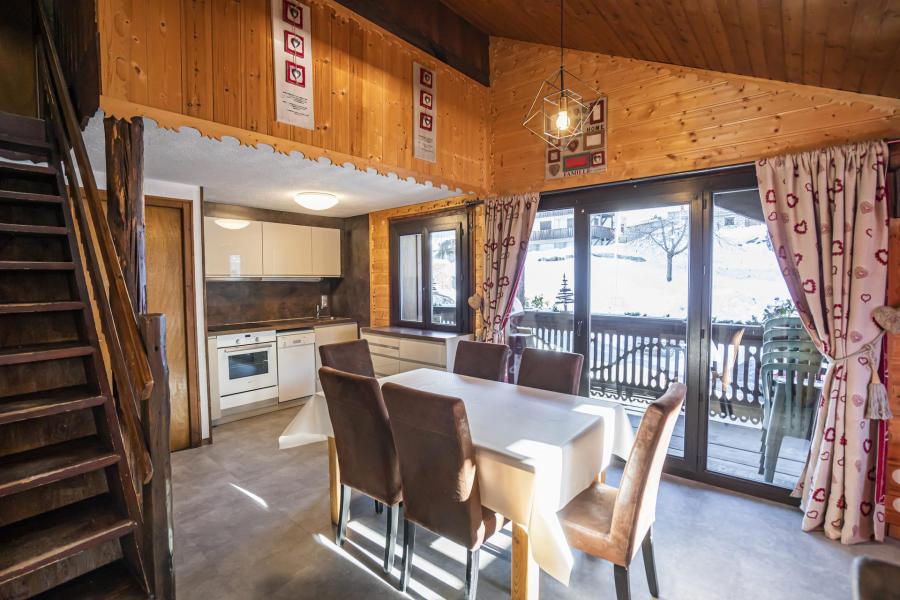 Urlaub in den Bergen Chalet le Vieux Four - Châtel - Wohnzimmer