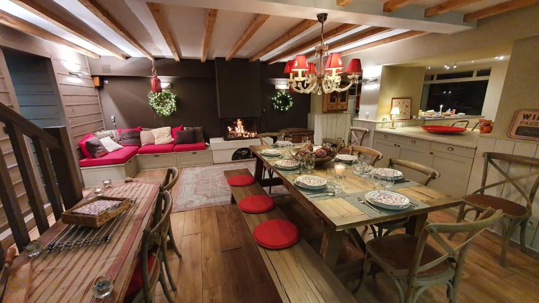Holiday in mountain resort Chalet le Vieux Logis - Alpe d'Huez - Open-plan kitchen