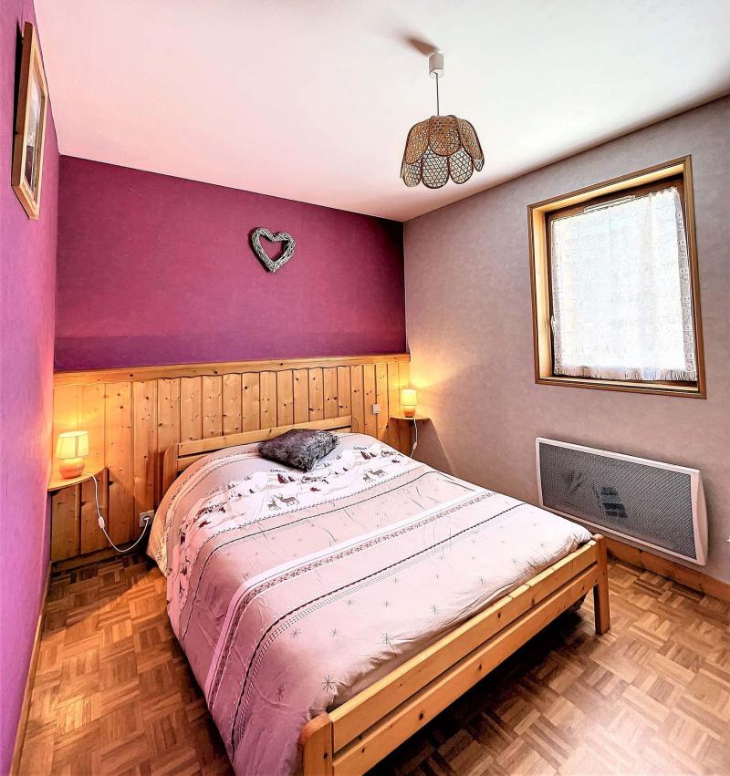 Urlaub in den Bergen 3-Zimmer-Appartment für 4 Personen - Chalet les Airelles - Le Corbier - Schlafzimmer