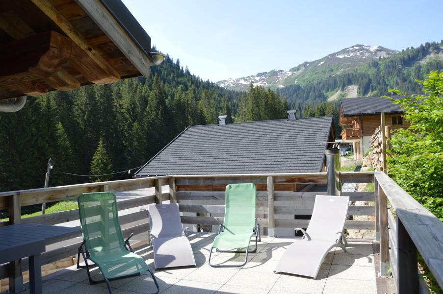 Holiday in mountain resort 8 room apartment 14 people - Chalet les Bucherons - Châtel