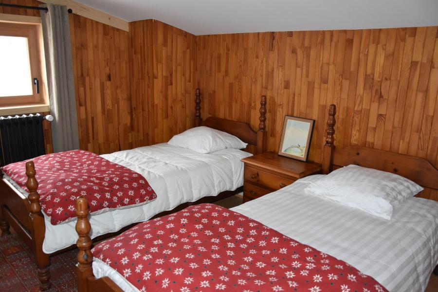 Vacaciones en montaña Apartamento 6 piezas para 10 personas - Chalet les Cibalins - Pralognan-la-Vanoise - Habitación