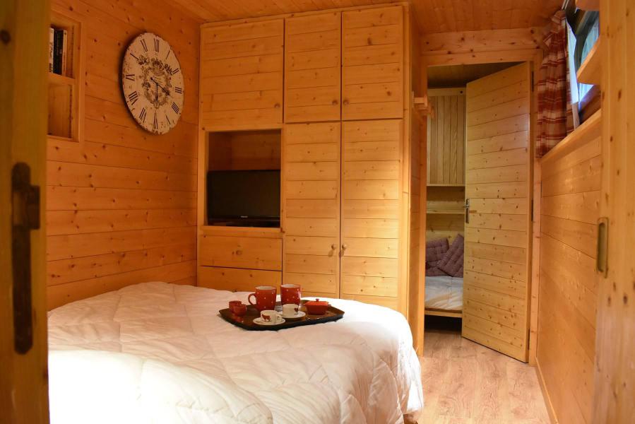 Urlaub in den Bergen 3-Zimmer-Appartment für 5 Personen (180-001) - Chalet les Colleys - Méribel - Schlafzimmer