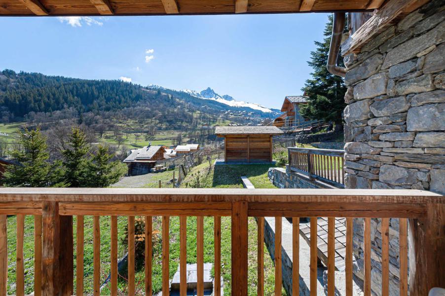 Rent in ski resort 4 room triplex chalet 6 people - Chalet les Girolles - Méribel - Summer outside