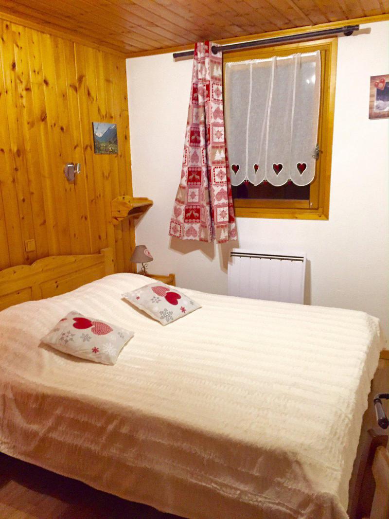 Holiday in mountain resort 3 room apartment 6 people (2) - Chalet les Lupins - Valloire - Bedroom