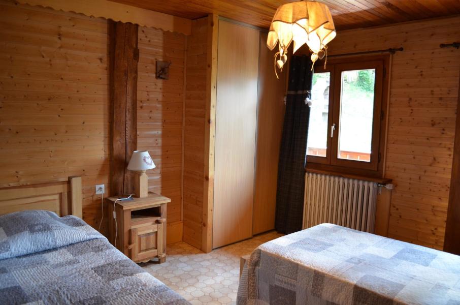 Holiday in mountain resort 5 room apartment 10 people (000) - Chalet les Pivottes - Châtel - Cabin