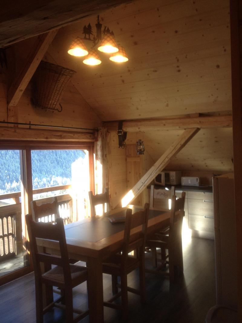 Vakantie in de bergen Appartement 3 kamers 5 personen (002) - Chalet les Pivottes - Châtel - Woonkamer