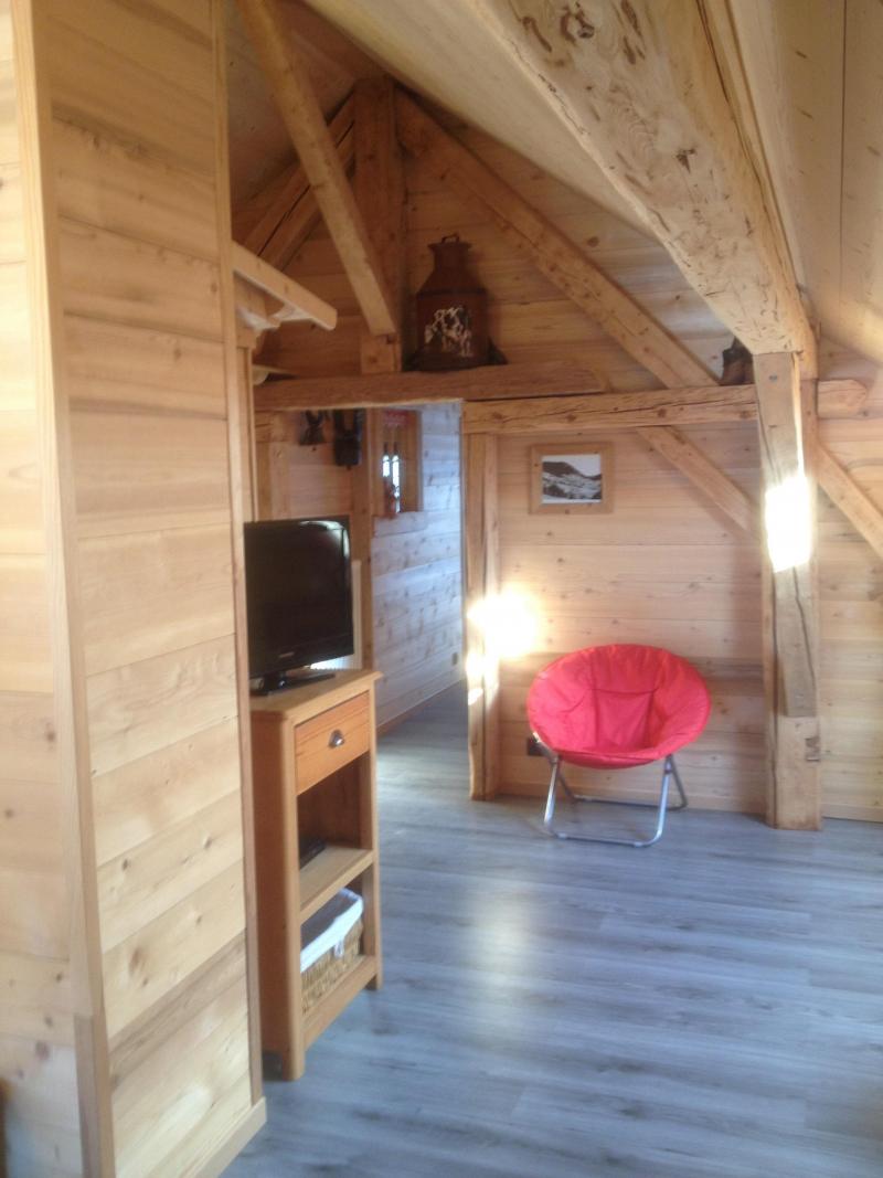 Vakantie in de bergen Appartement 3 kamers 5 personen (002) - Chalet les Pivottes - Châtel - Woonkamer