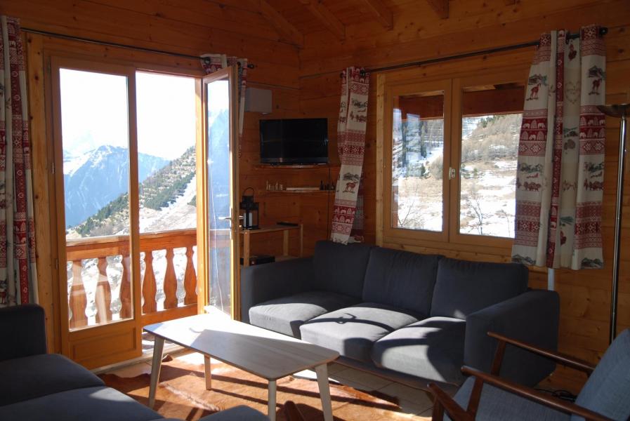Urlaub in den Bergen Chalet les Sapins - Alpe d'Huez - Kleines Wohnzimmer