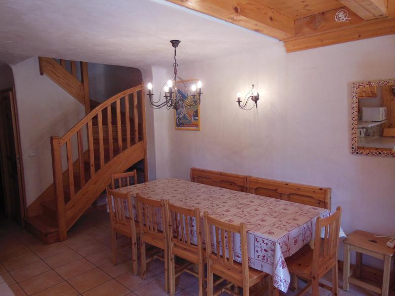 Vacances en montagne Appartement 6 pièces 10 personnes (CH) - Chalet les Soldanelles - Champagny-en-Vanoise - Table